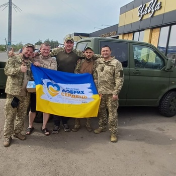 Автівки для 66 бригади та 60 механізованої бригади - Фото 2