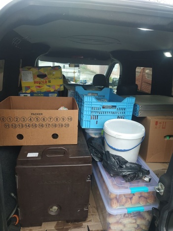 Поїздка з гуманітарною допомогою для мешканців сіл Іванківського, Макарівського та Бучанського районів - Фото 3