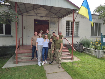 Поїздка з гуманітарною допомогою для мешканців сіл Буди, Ягідне та Красне у Чернігівській області - Фото 2