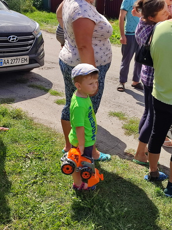 Поїздка з гуманітарною допомогою для мешканців сіл Буди, Ягідне та Красне у Чернігівській області - Фото 3