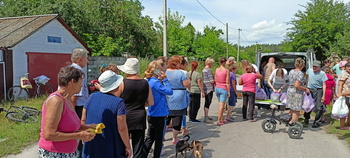 Поїздка з гуманітарною допомогою для мешканців сіл Буди, Ягідне та Красне у Чернігівській області - Фото 22