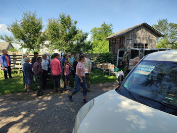 Поїздка з гуманітарною допомогою для мешканців сіл Буди, Ягідне та Красне у Чернігівській області - Фото 23