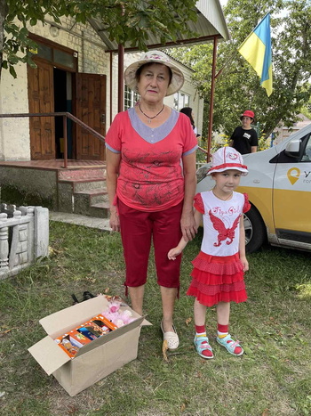 Поїздка з гуманітарною допомогою для мешканців сіл Буди, Ягідне та Красне у Чернігівській області - Фото 15