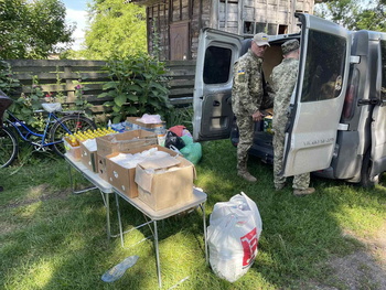 Поїздка з гуманітарною допомогою для мешканців сіл Буди, Ягідне та Красне у Чернігівській області - Фото 16