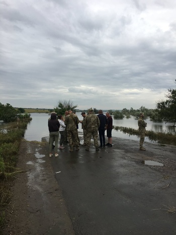 Невідкладна допомога та підтримка мешканцям Херсонщини - Фото 1